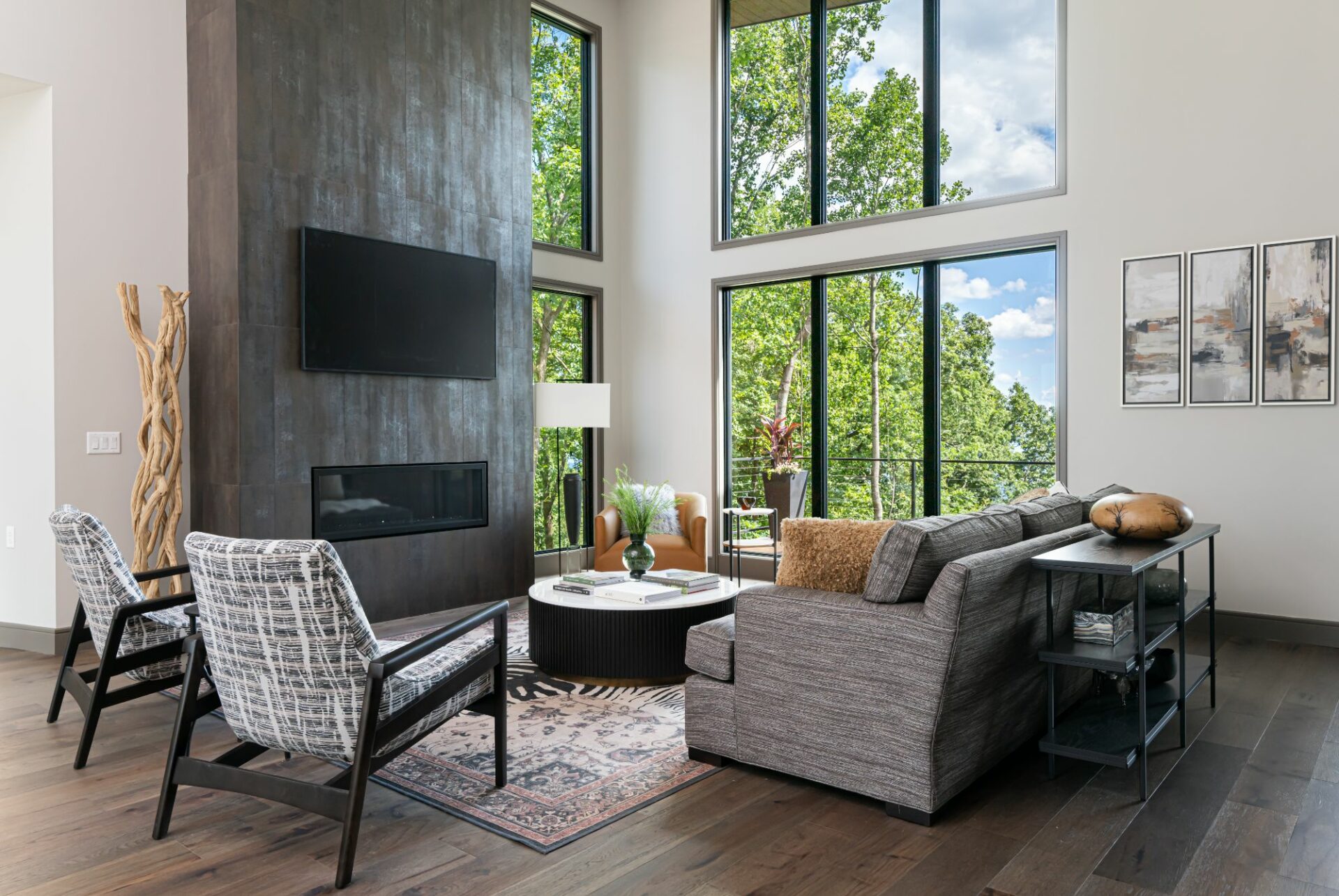 luxury mountain homes for sale in NC, USA