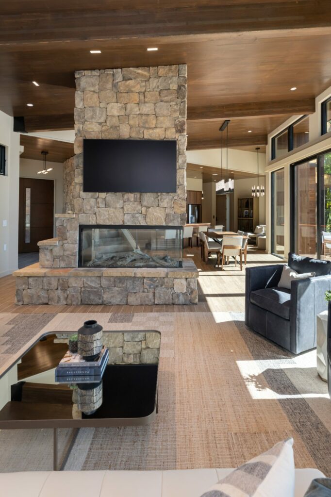 Laurel Ledge Modern