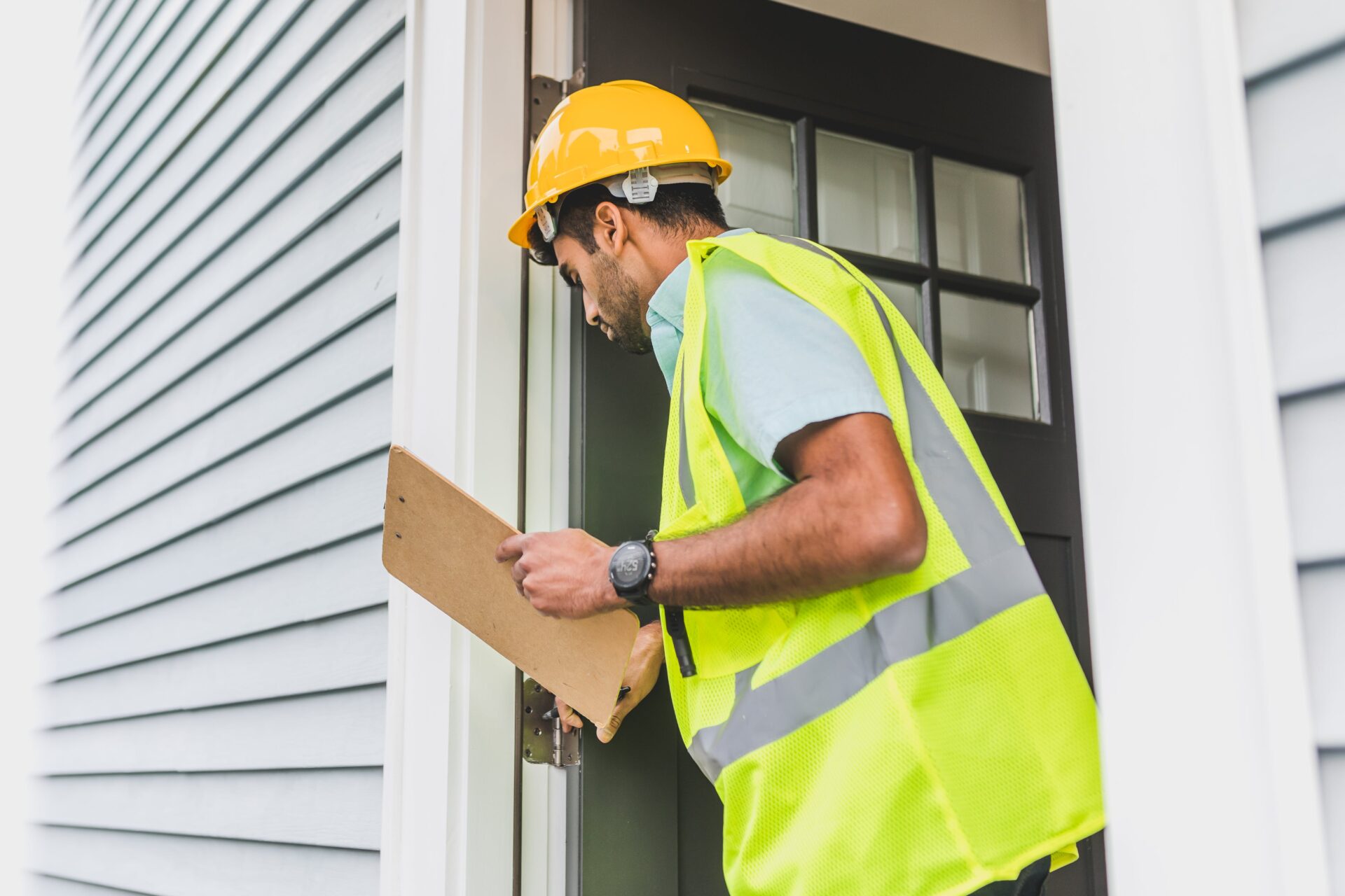 Should I Hire an Independent Building Inspector?