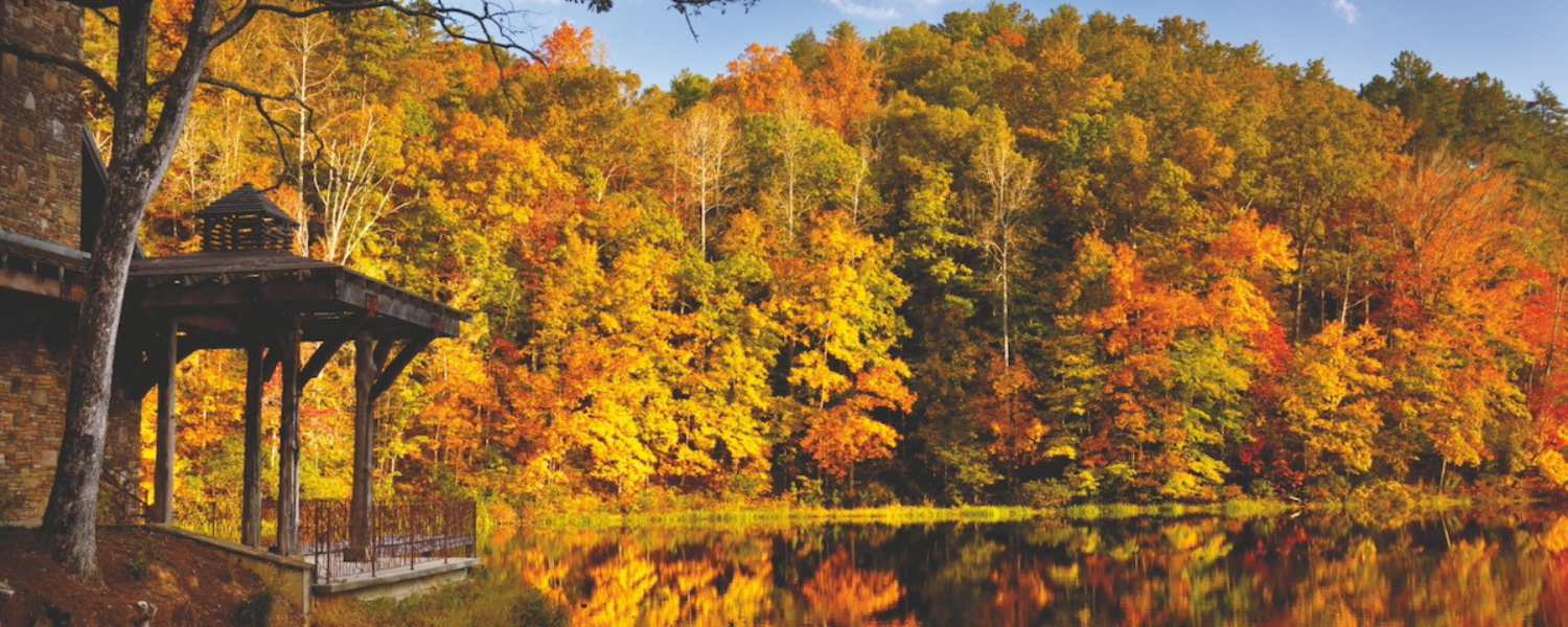 The Cliffs mountain pond
