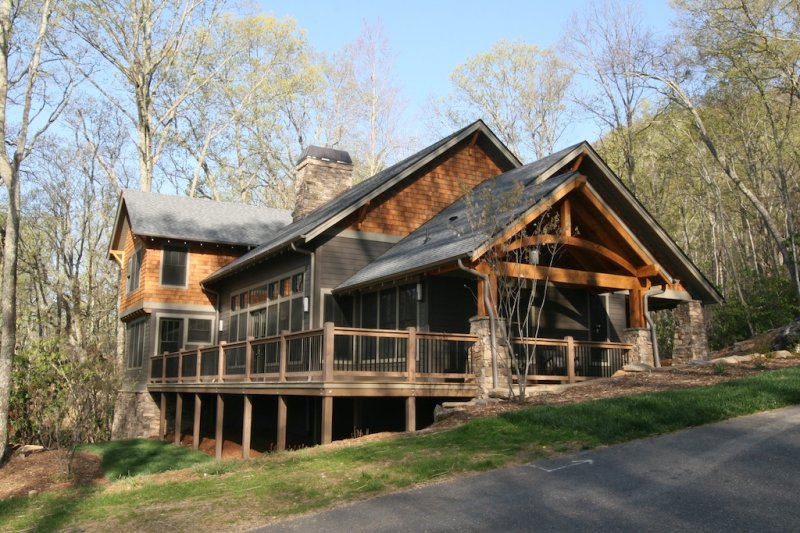 Rockcliff Exterior